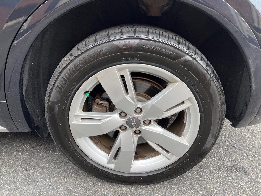 Used 2019 Audi Q5 2.0T Premium Plus w/ Premium Plus Package image 18