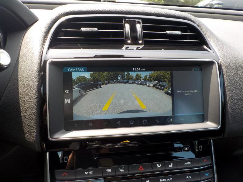 Used 2017 Jaguar XE Prestige image 13