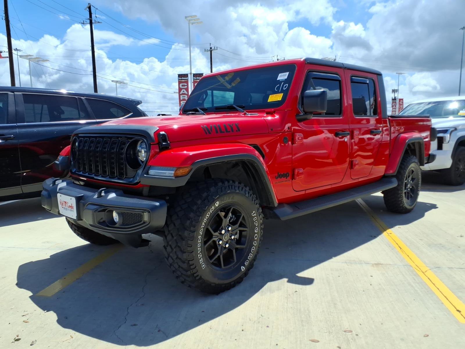 Used 2024 Jeep Gladiator Sport AWD/4WD image 1