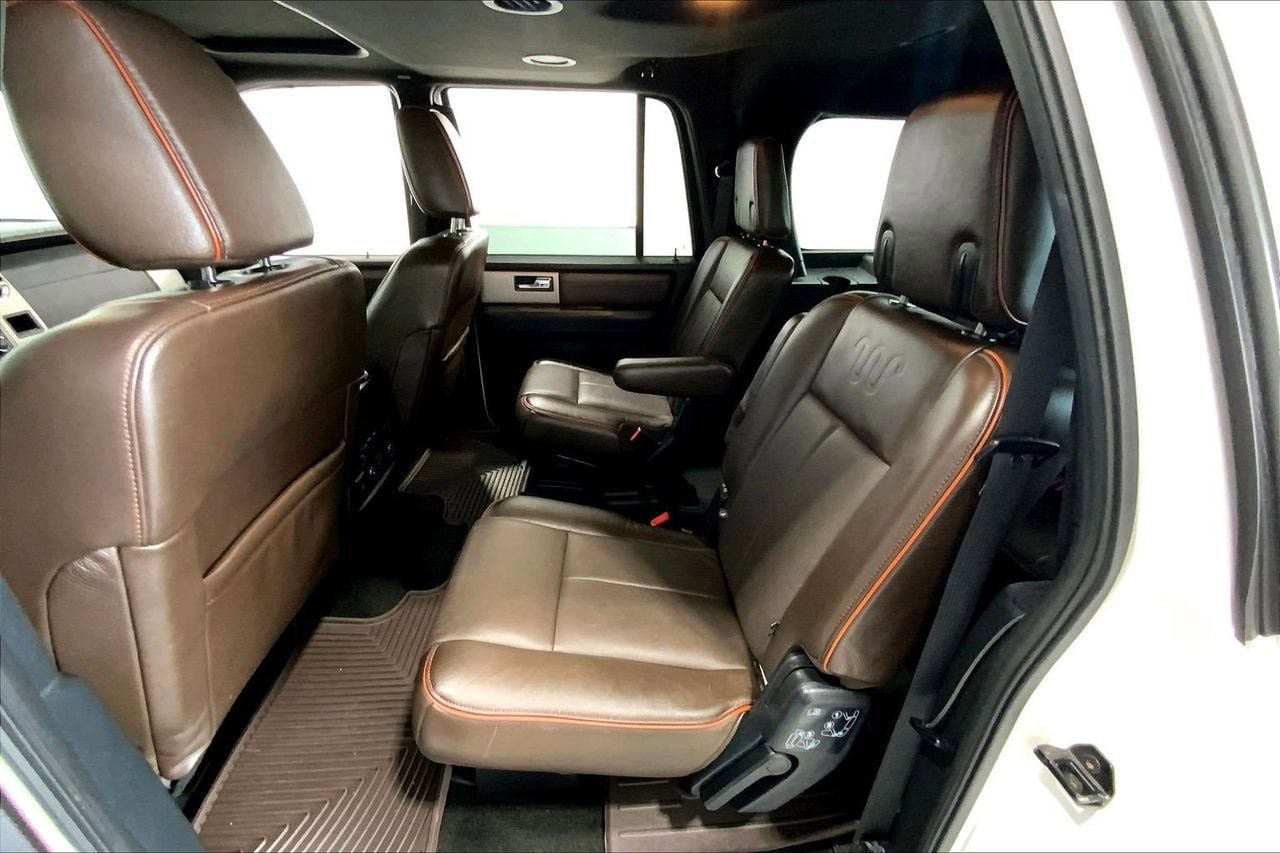 Used 2017 Ford Expedition EL King Ranch RWD image 24