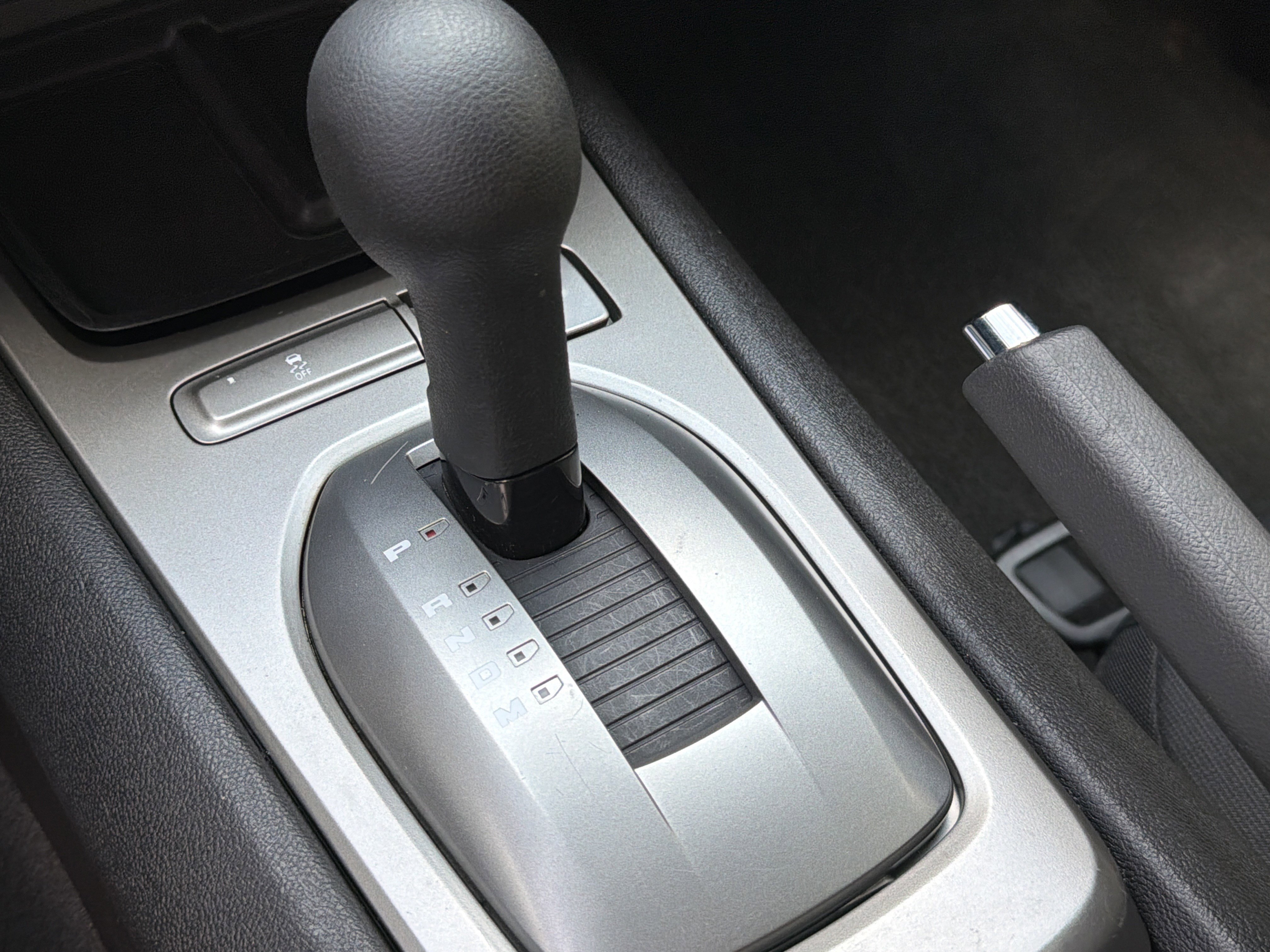 Used 2015 Chevrolet Camaro LS RWD image 33