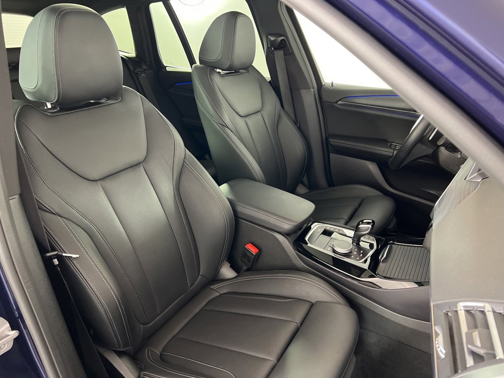 Certified 2024 BMW X3 xDrive30i w/ Convenience Package image 24
