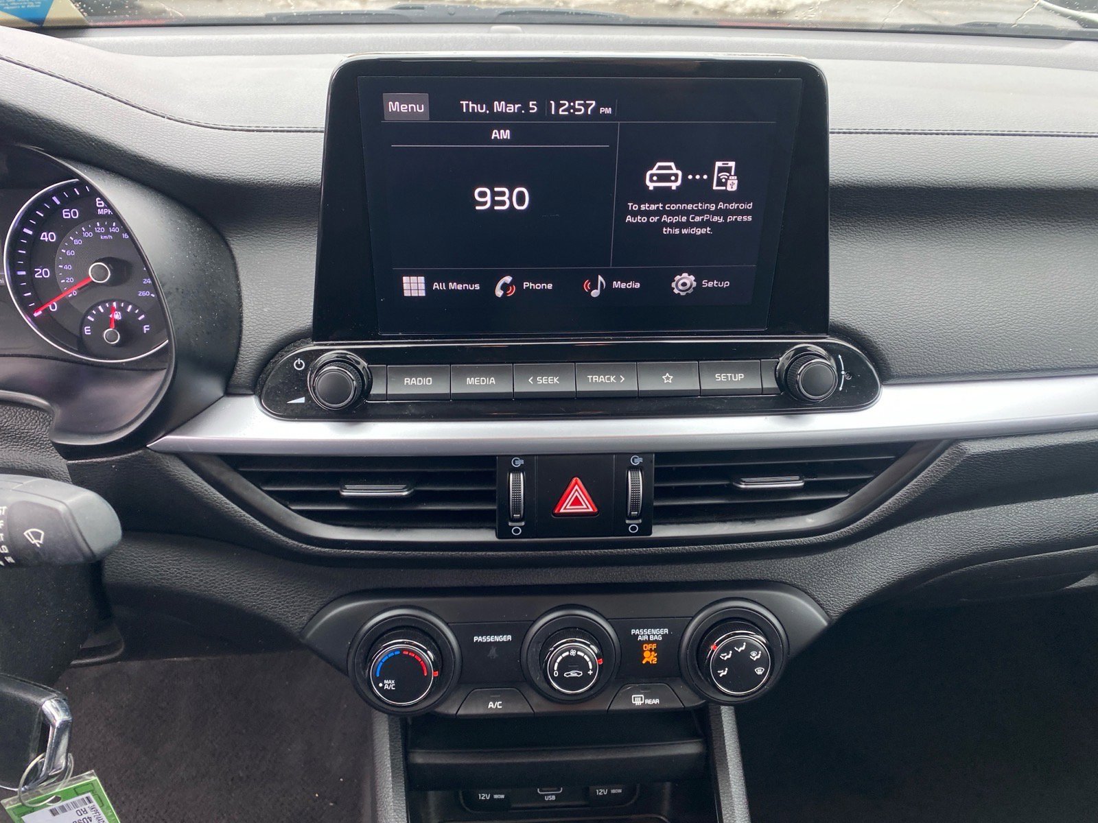 Certified 2023 Kia Forte LXS image 12