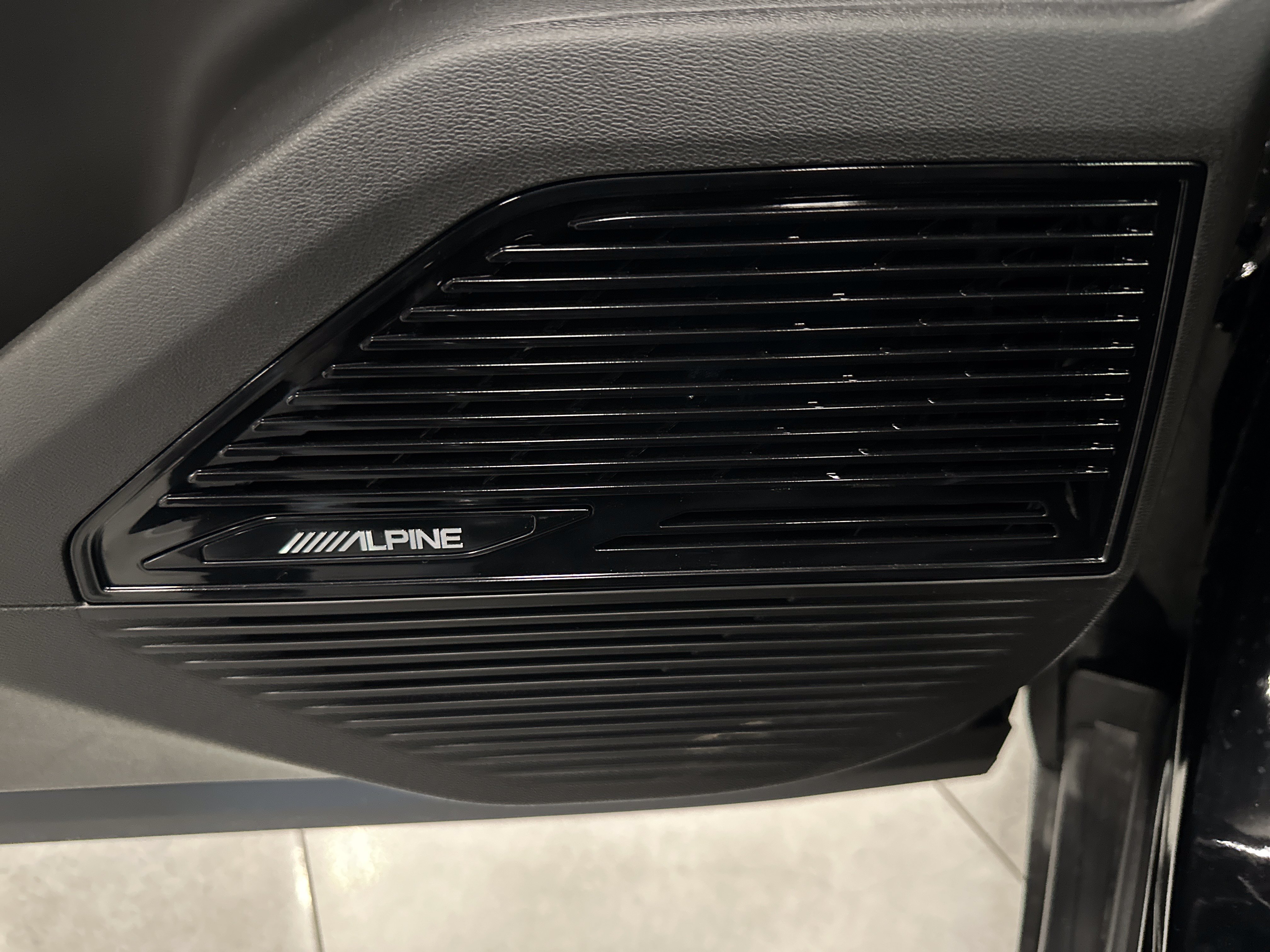 New 2026 Jeep Cherokee Limited AWD/4WD image 35