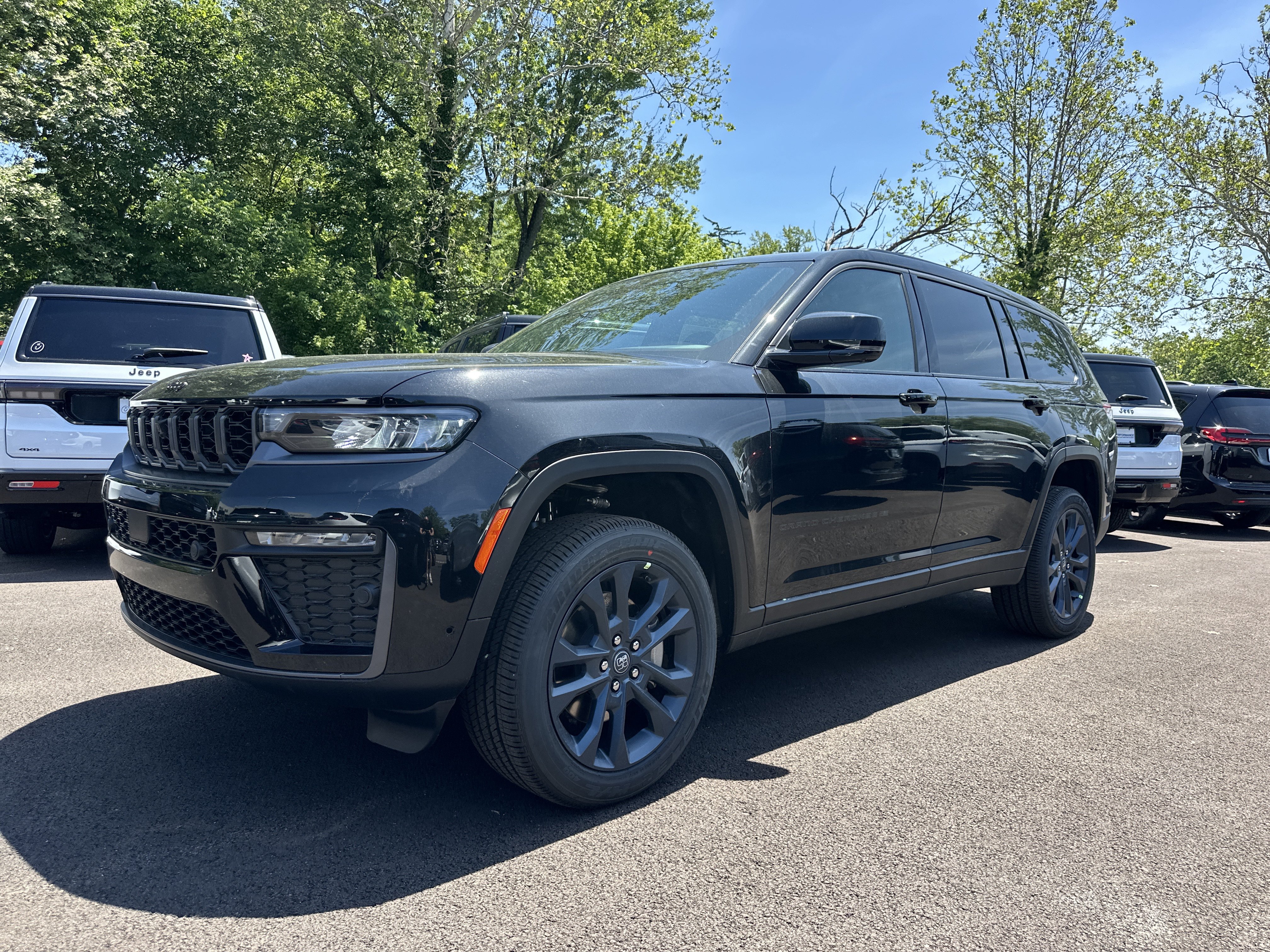 New 2026 Jeep Grand Cherokee L Limited AWD/4WD image 21