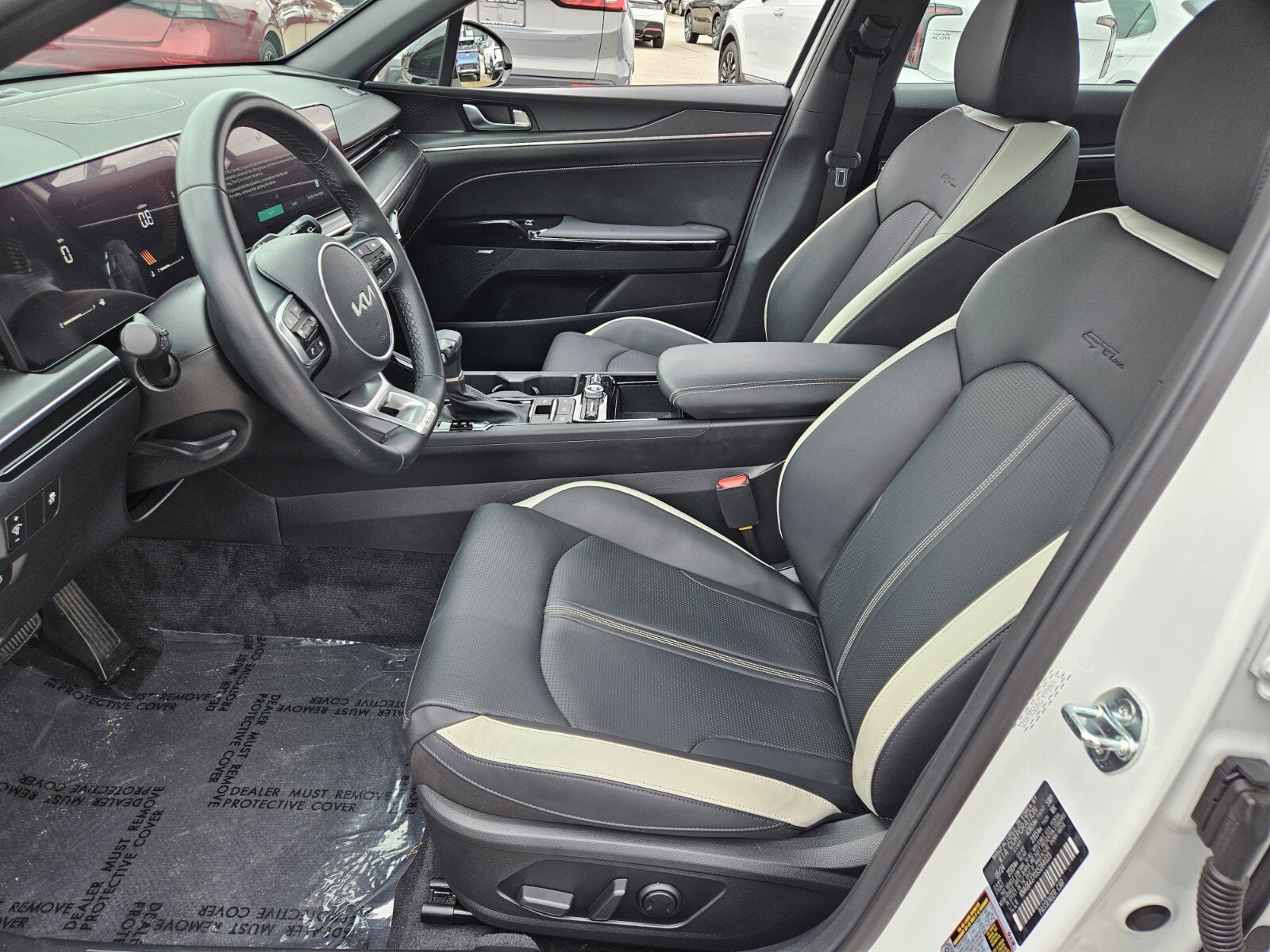 Used 2025 Kia K5 GT-Line w/ GT-Line Premium Package FWD image 7