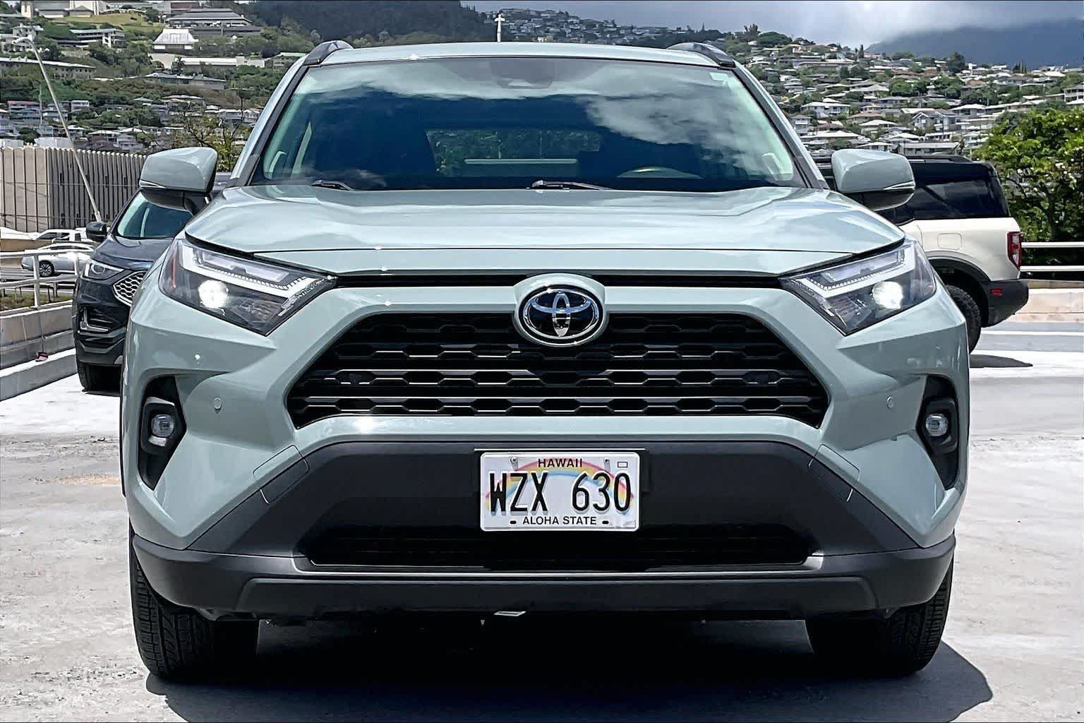 Used 2024 Toyota RAV4 XLE Premium AWD/4WD image 6