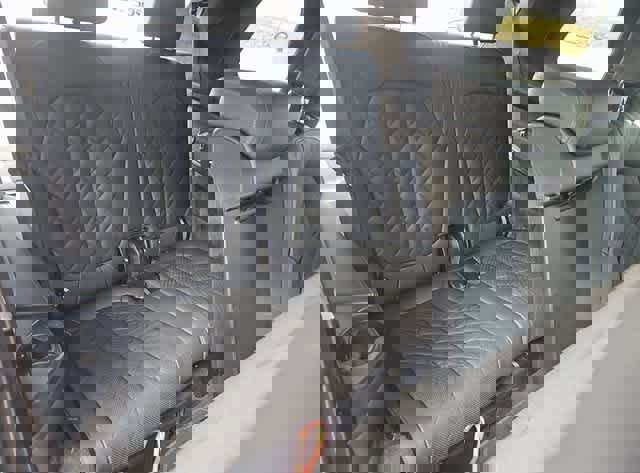 Used 2025 BMW X7 xDrive40i w/ M Sport Package image 7