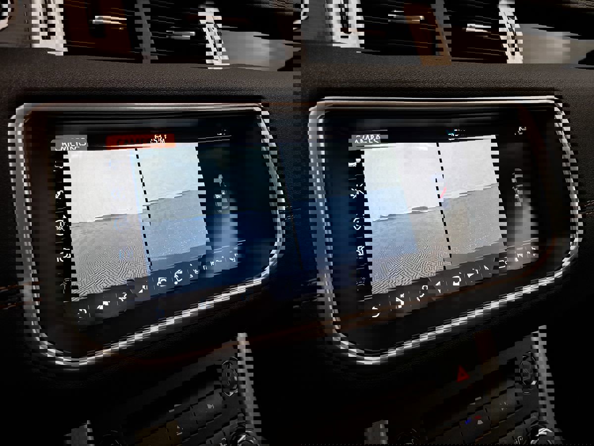 Used 2017 Land Rover Range Rover Evoque HSE Dynamic image 25