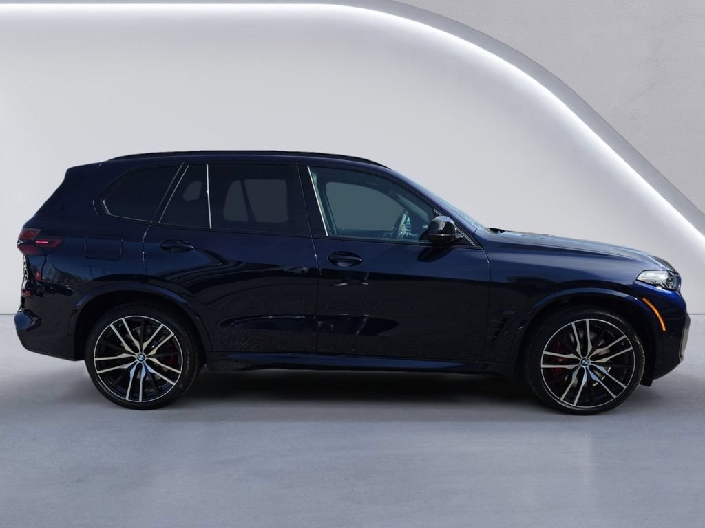 New 2026 BMW X5 M60i w/ M Sport Professional Package AWD/4WD image 3