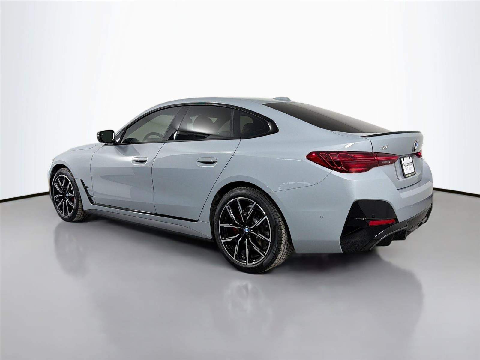 New 2026 BMW i4 eDrive40 w/ M Sport Package RWD image 13