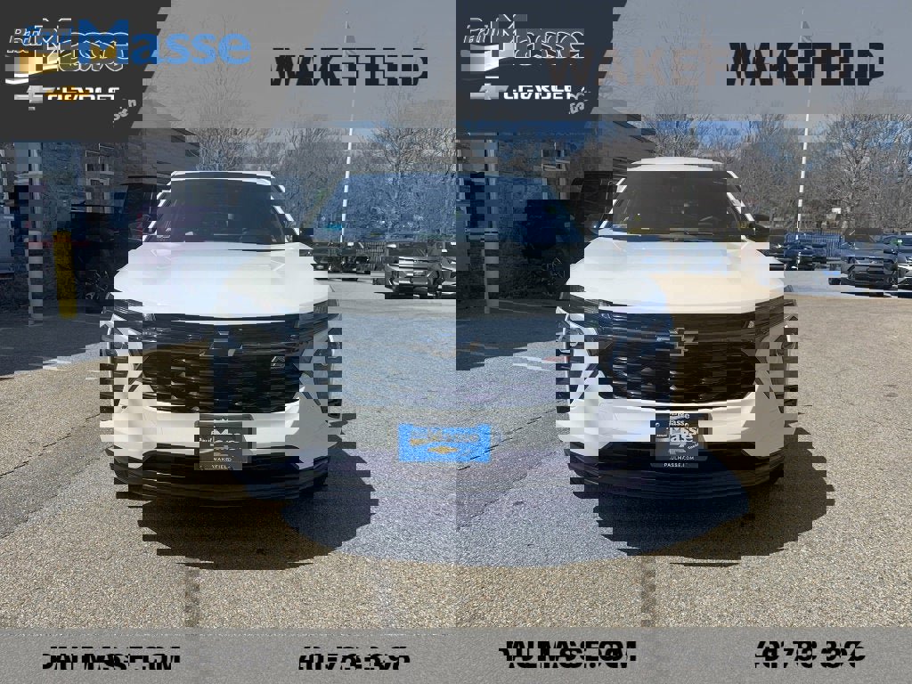 Certified 2024 Chevrolet Trax RS w/ Driver Confidence Package image 2