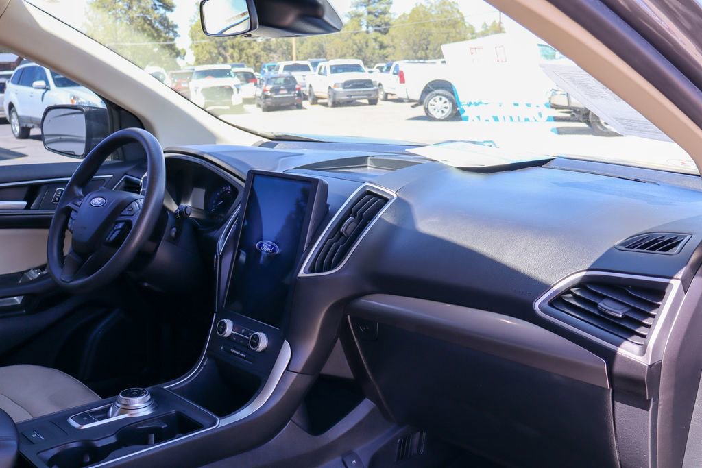 Used 2022 Ford Edge SE AWD/4WD image 16