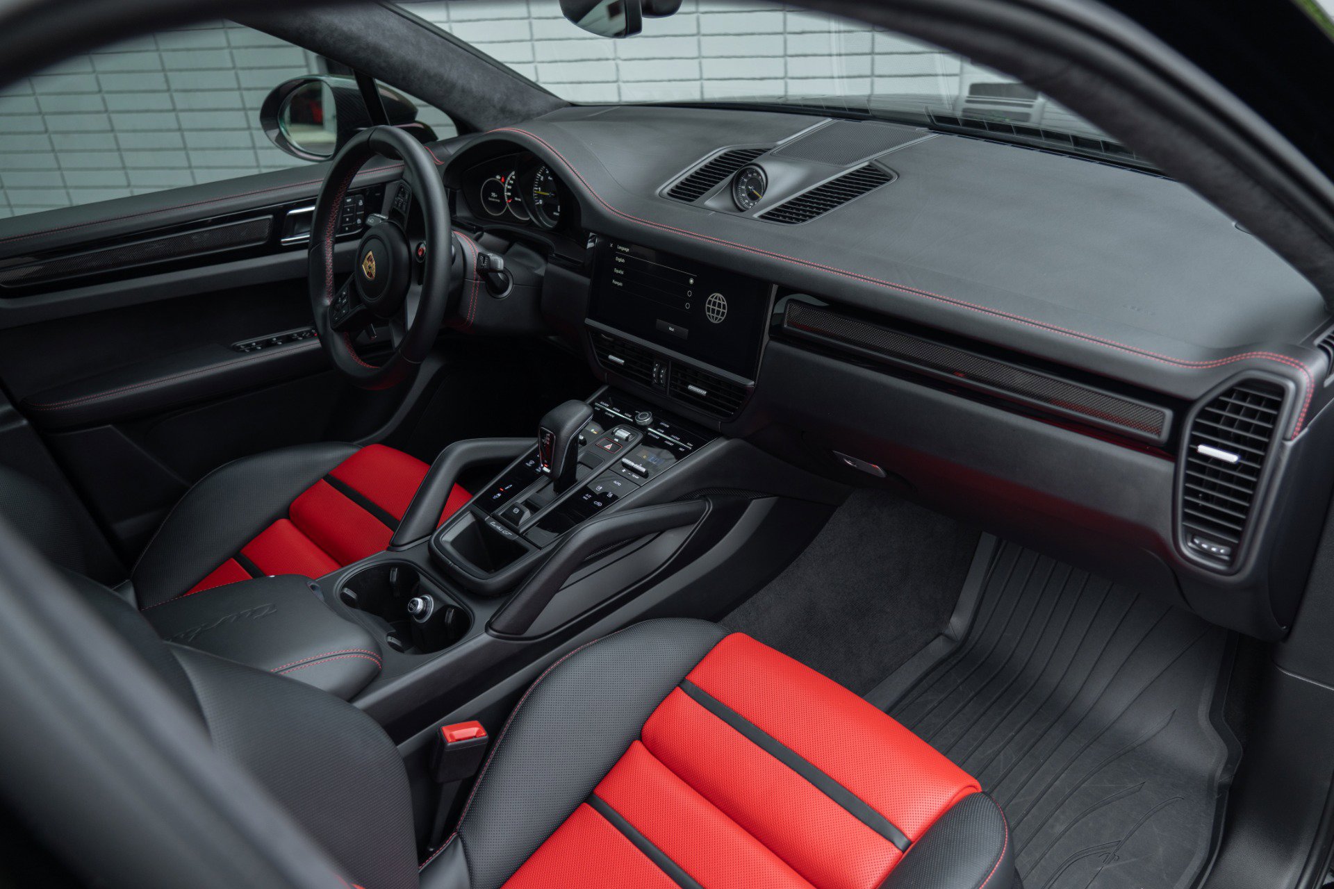 Used 2023 Porsche Cayenne Turbo GT image 43