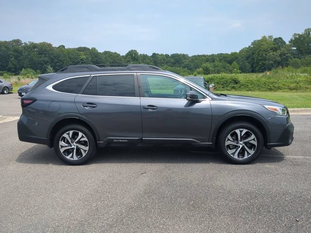 Used 2020 Subaru Outback Limited w/ Popular Package #2 AWD/4WD image 3