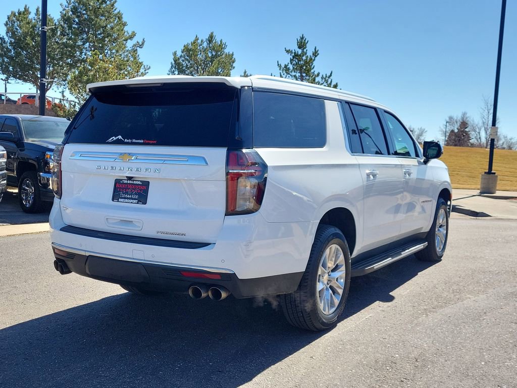 Used 2023 Chevrolet Suburban Premier AWD/4WD image 3