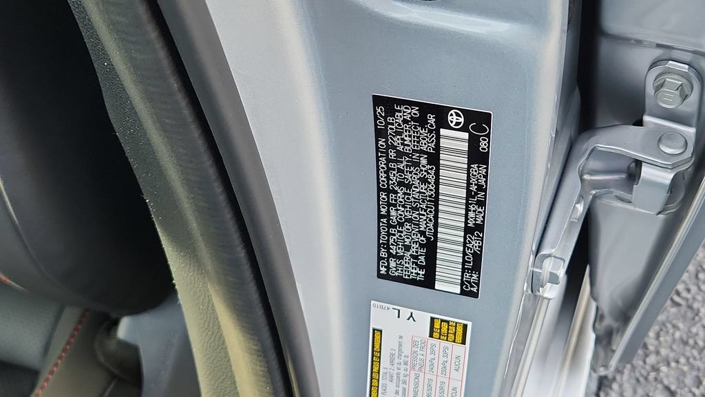 New 2026 Toyota Prius Plug-In Hybrid FWD image 26