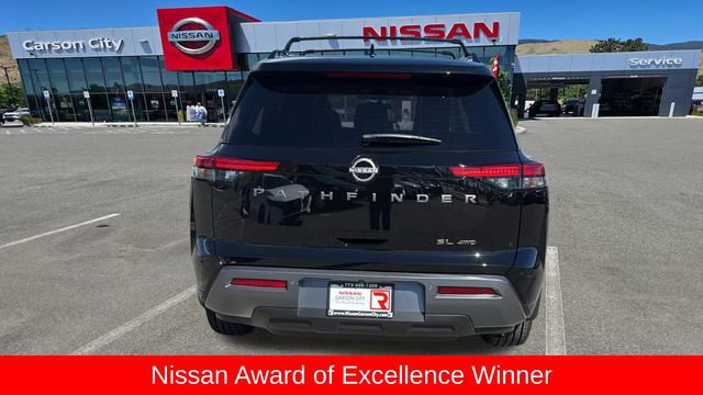 New 2026 Nissan Pathfinder SL image 4