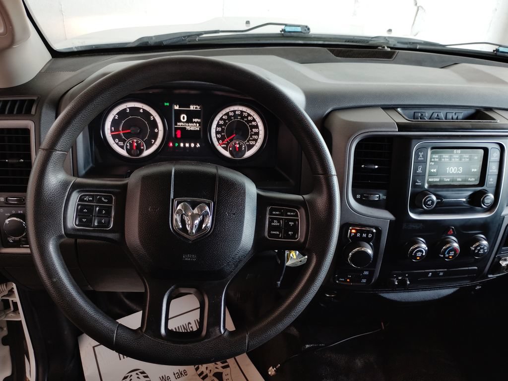 Used 2018 RAM 1500 ST AWD/4WD image 28
