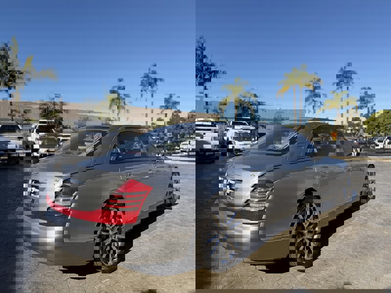 Used 2005 Maybach 62 image 5