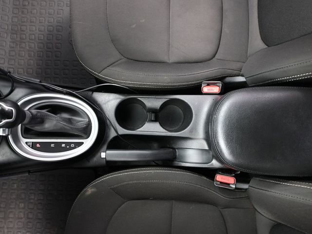 Used 2016 Kia Soul Base image 28