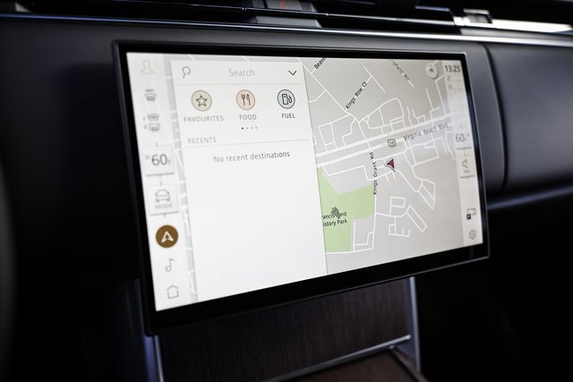 New 2025 Land Rover Range Rover Long Wheelbase SE image 45