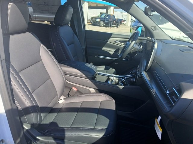 New 2026 Chevrolet Traverse LT w/ Enhanced Driving Package image 14