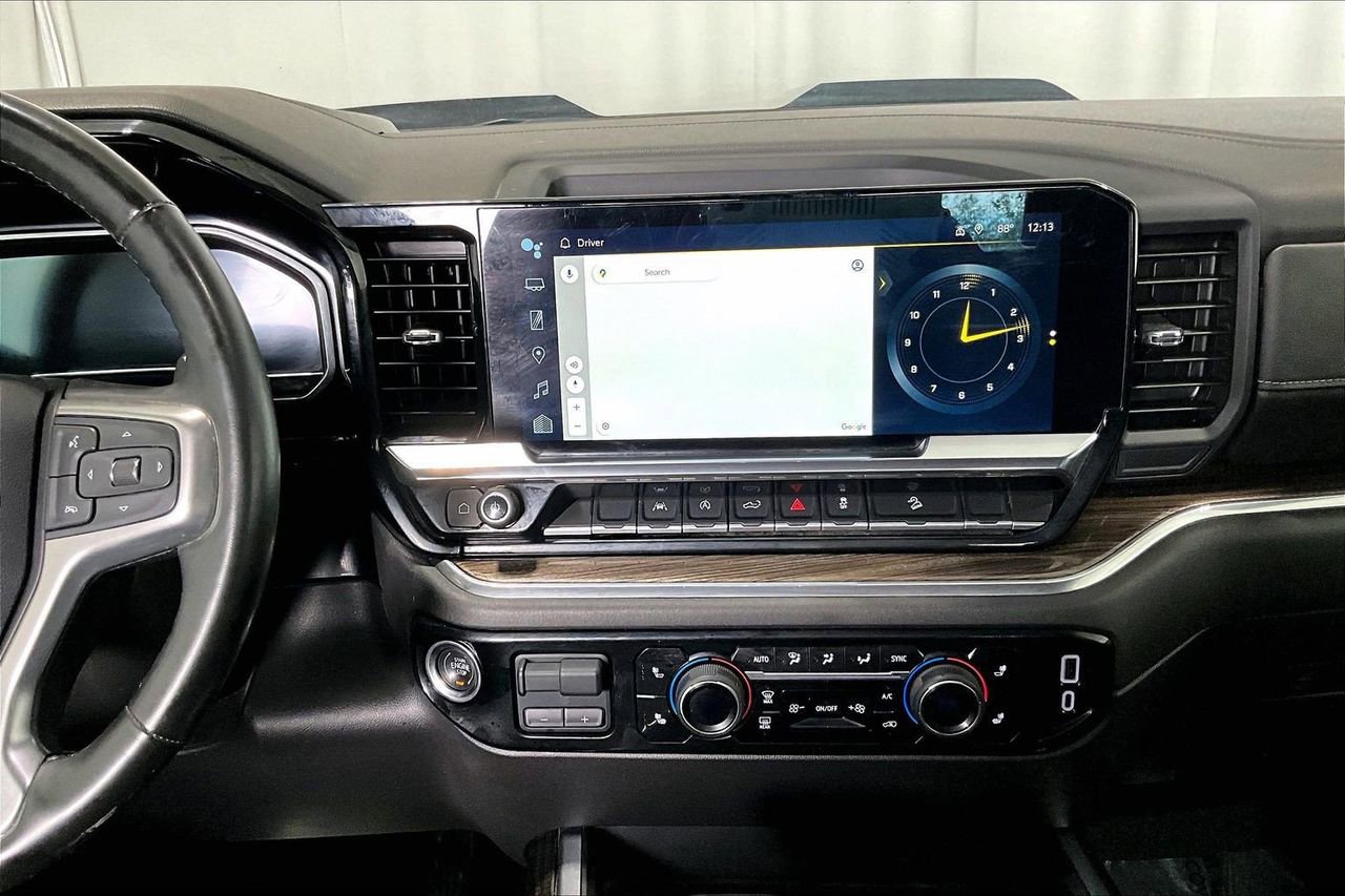 Used 2024 Chevrolet Silverado 1500 LT Trail Boss w/ Protection Package AWD/4WD image 5