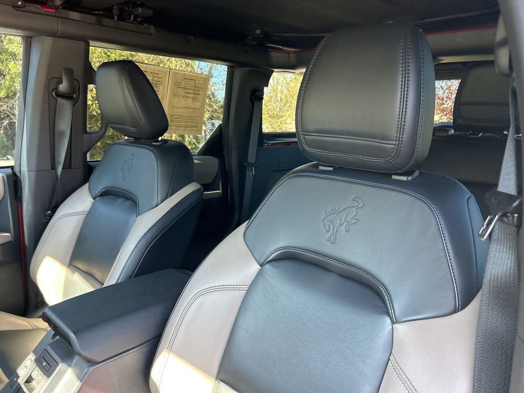 Used 2023 Ford Bronco Wildtrak image 19