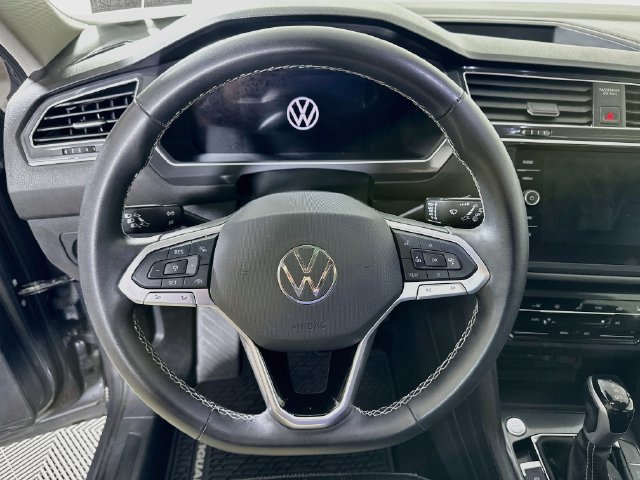 Certified 2024 Volkswagen Tiguan SE AWD/4WD image 12