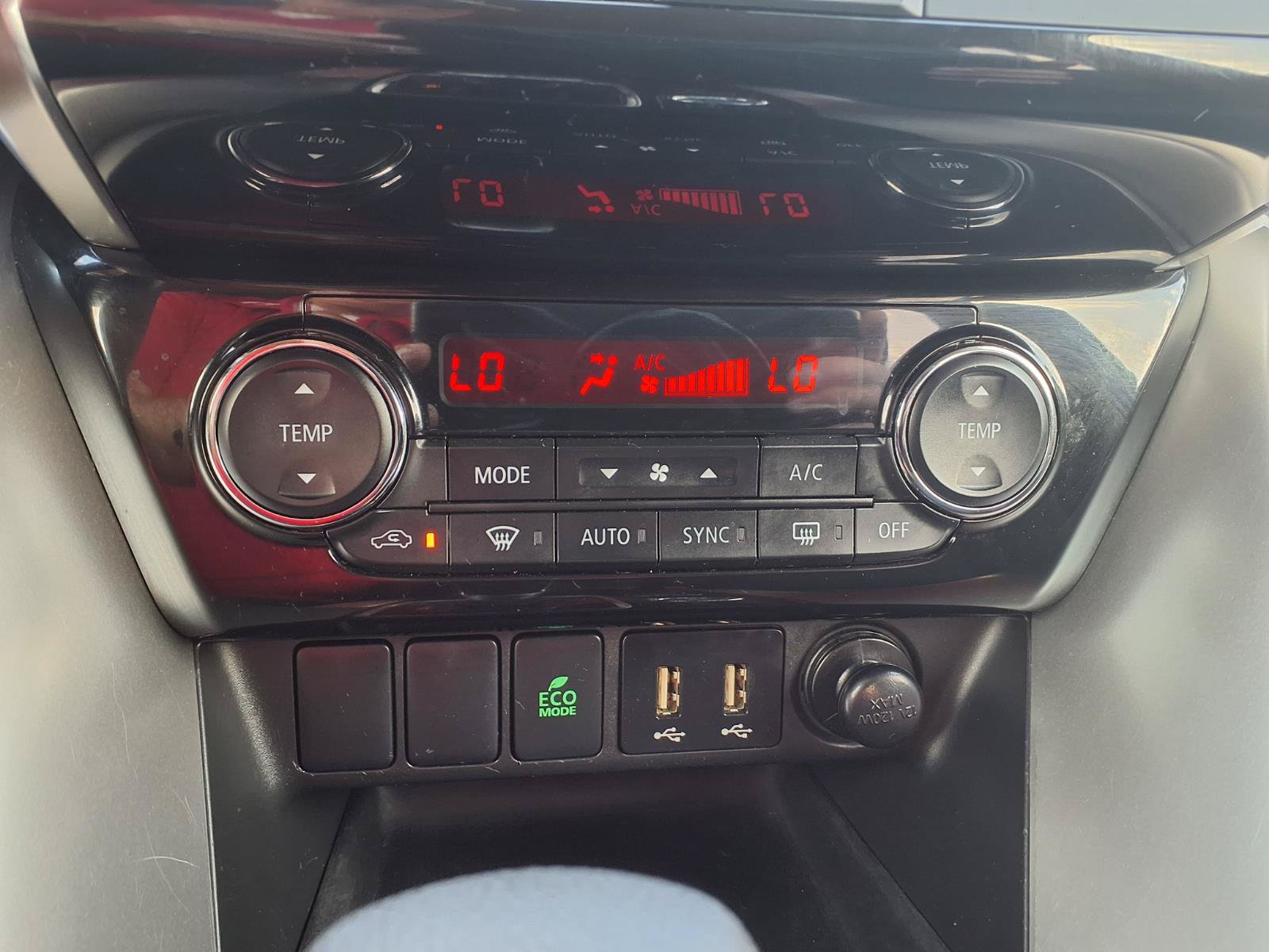 Used 2024 Mitsubishi Eclipse Cross SE AWD/4WD image 14