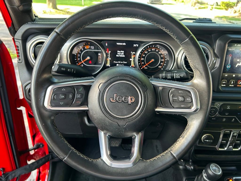 Used 2018 Jeep Wrangler Unlimited Sahara AWD/4WD image 18