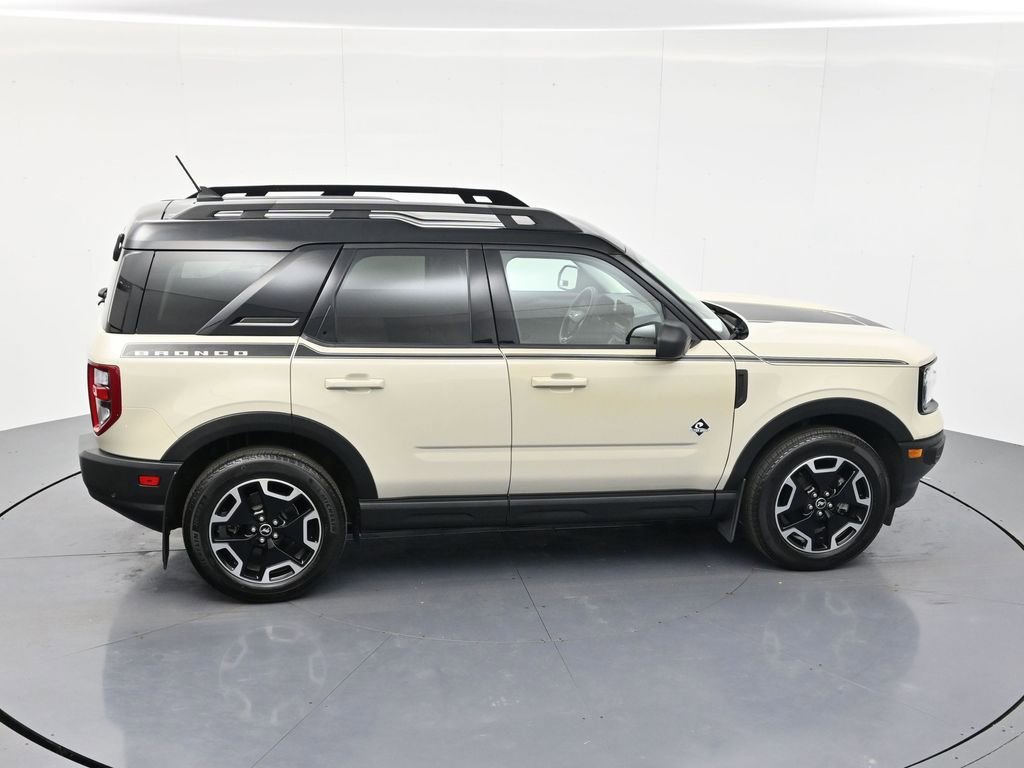 Used 2024 Ford Bronco Sport Outer Banks w/ Tech Package AWD/4WD image 40