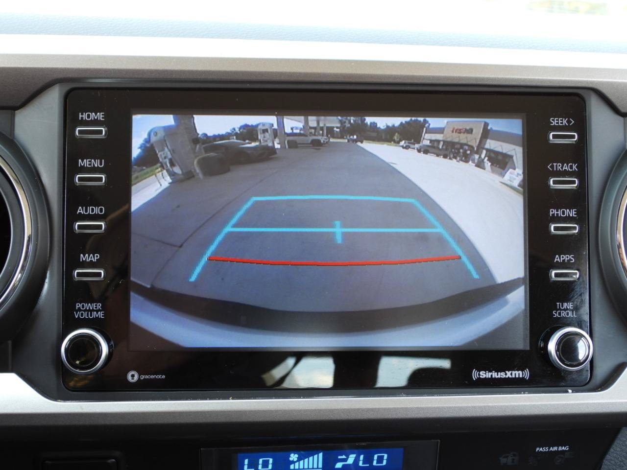 Used 2022 Toyota Tacoma SR5 w/ Technology Package RWD image 52