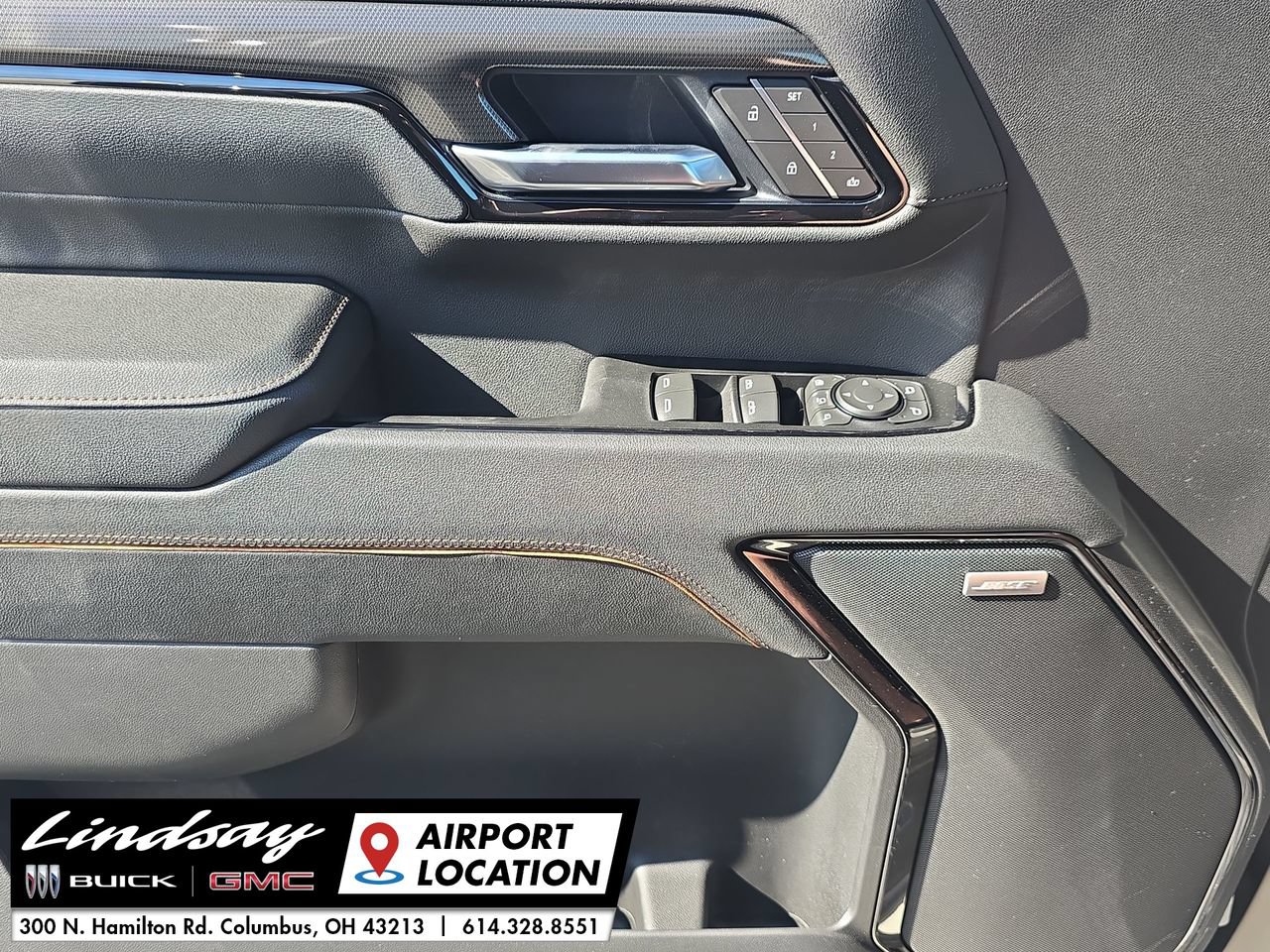 New 2026 GMC Sierra 2500 AT4 w/ AT4 Premium Plus Package AWD/4WD image 24