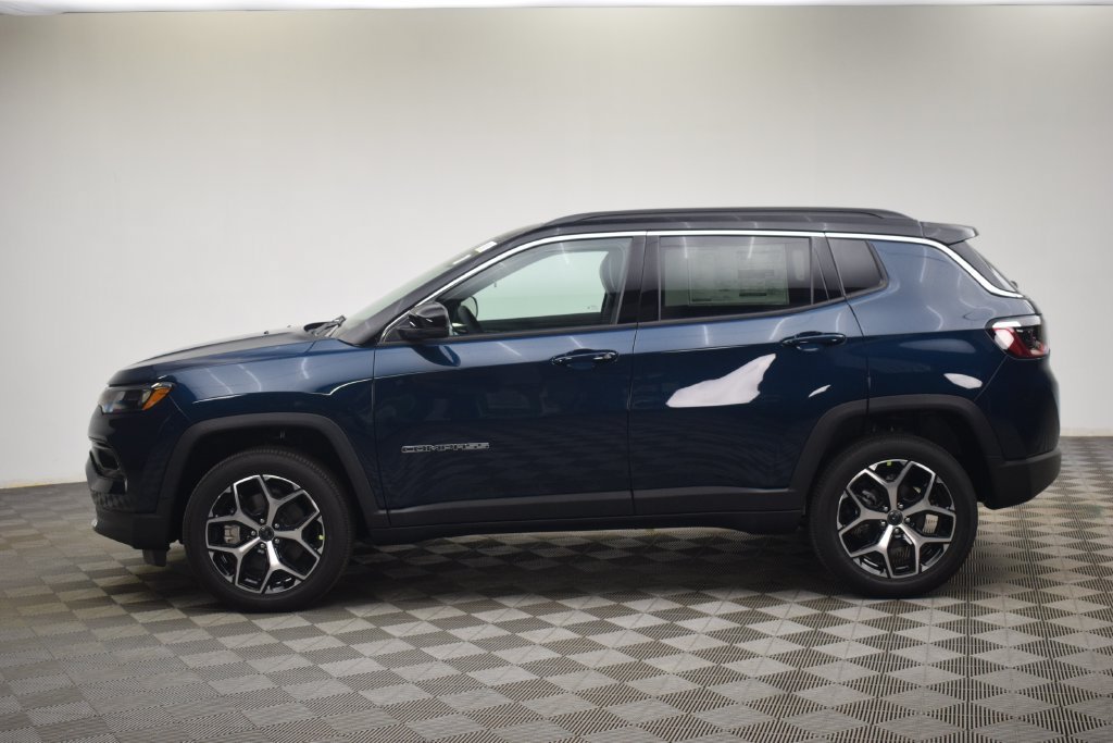 New 2026 Jeep Compass Limited w/ Sun, Sound & Navigation Group AWD/4WD image 13