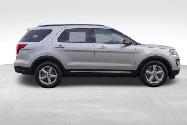 Used 2018 Ford Explorer XLT w/ Equipment Group 202A video 2