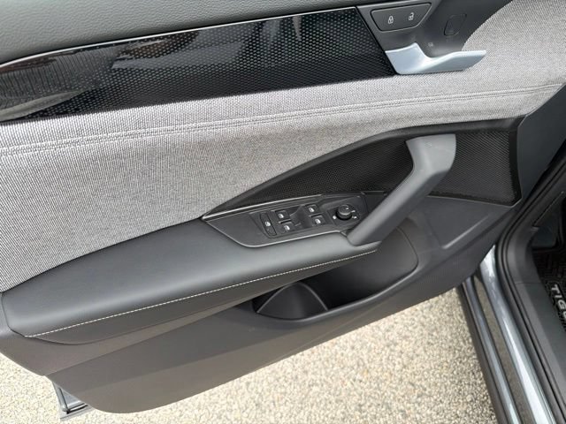 New 2026 Volkswagen Tiguan S AWD/4WD image 10