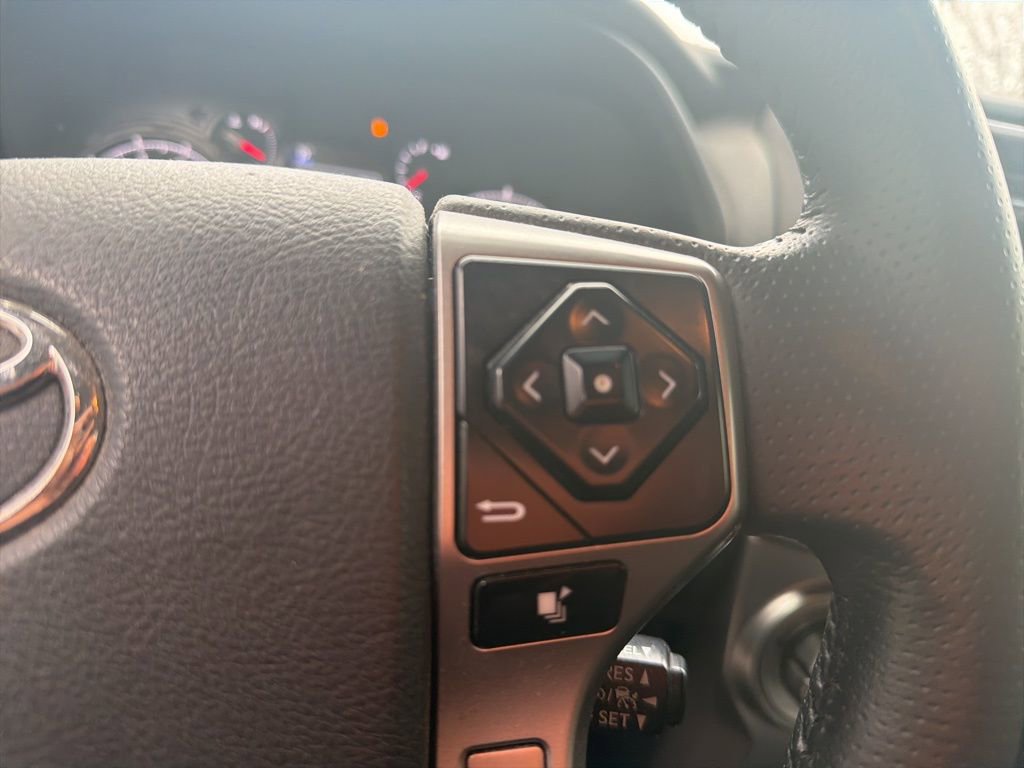 Used 2023 Toyota 4Runner SR5 image 40