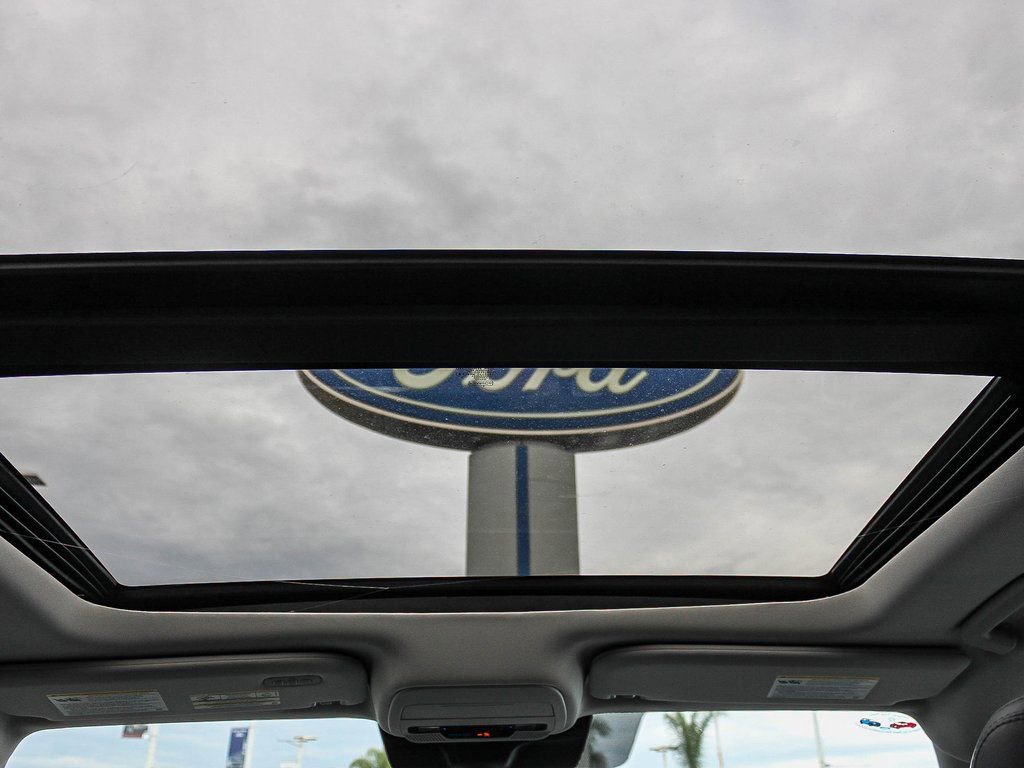 New 2025 Ford Expedition Active image 16