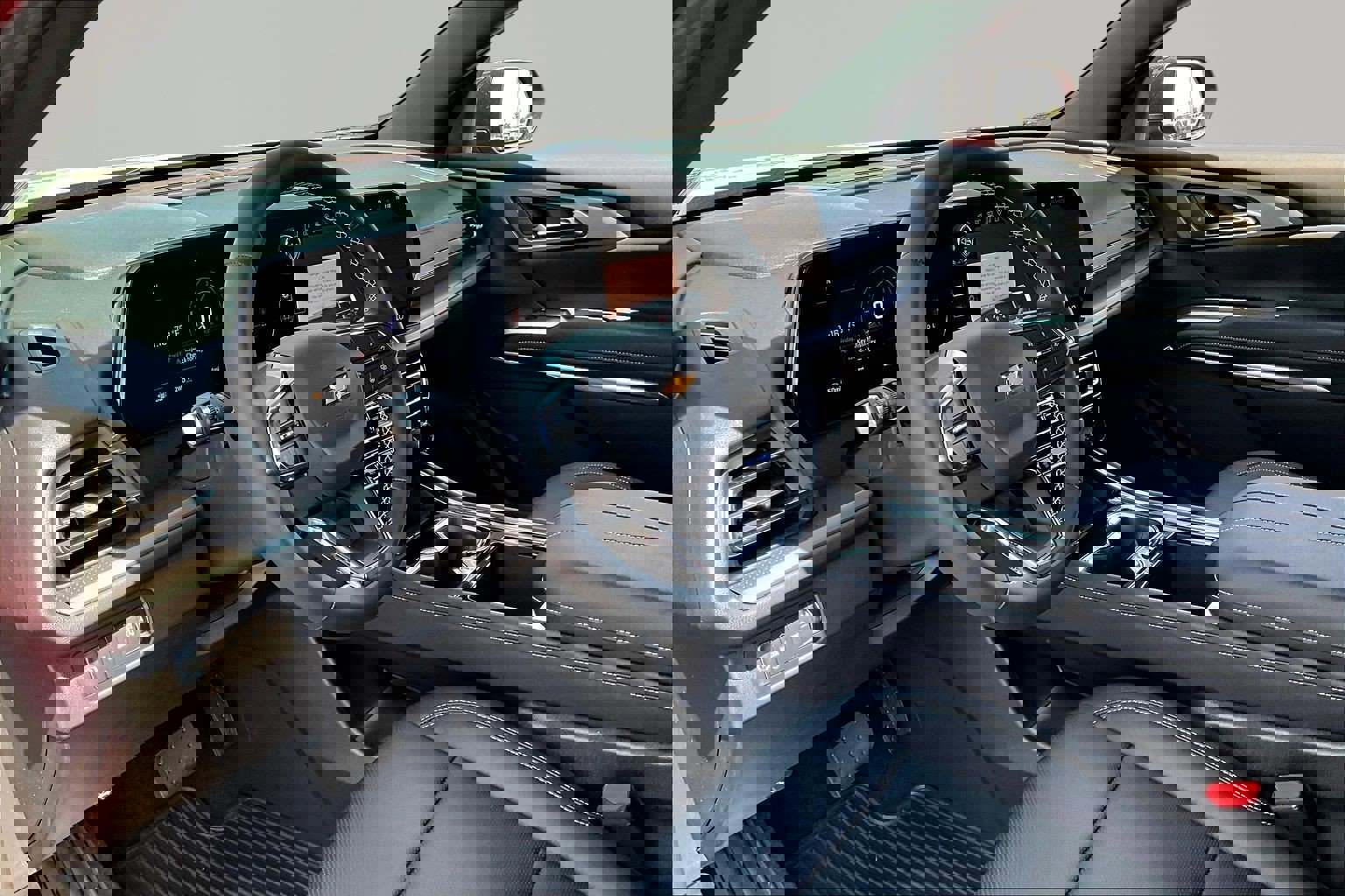 New 2026 Chevrolet Traverse LT w/ Driver Confidence Package AWD/4WD image 16