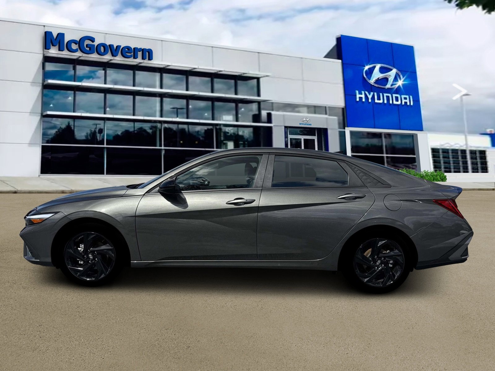 New 2026 Hyundai Elantra Sport FWD image 3