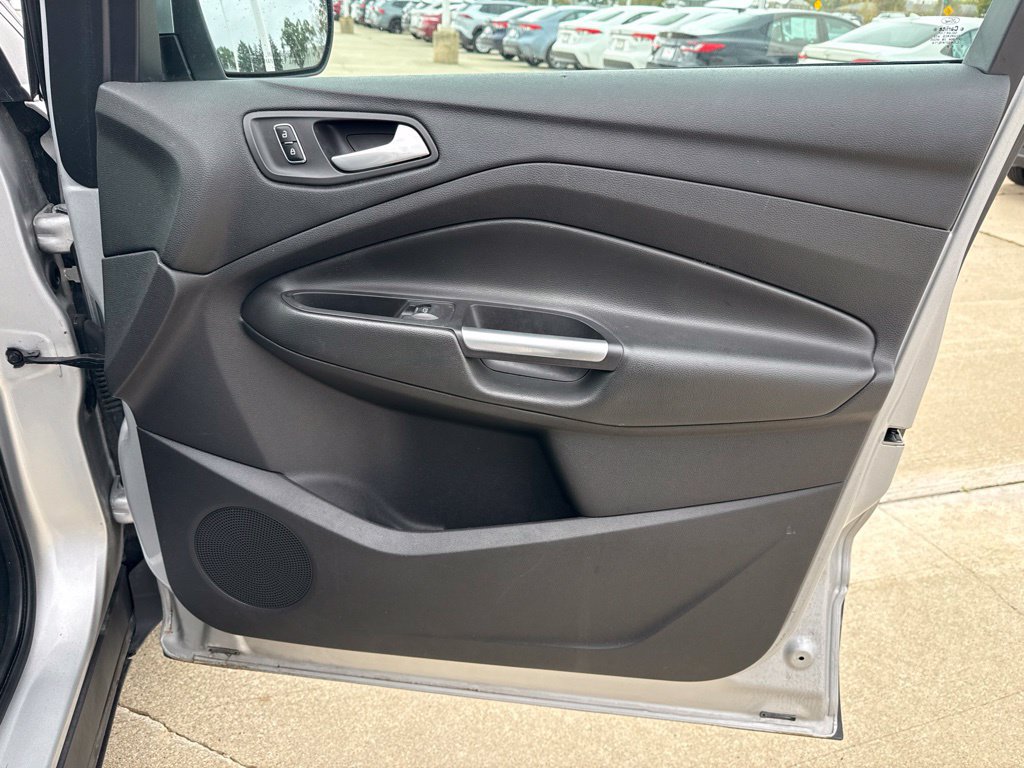 Used 2014 Ford Escape Titanium w/ Equipment Group 401A AWD/4WD image 23