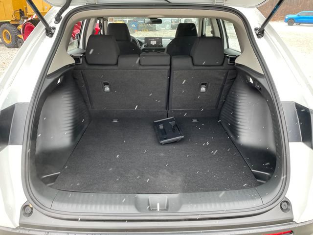 Used 2025 Honda HR-V LX image 13