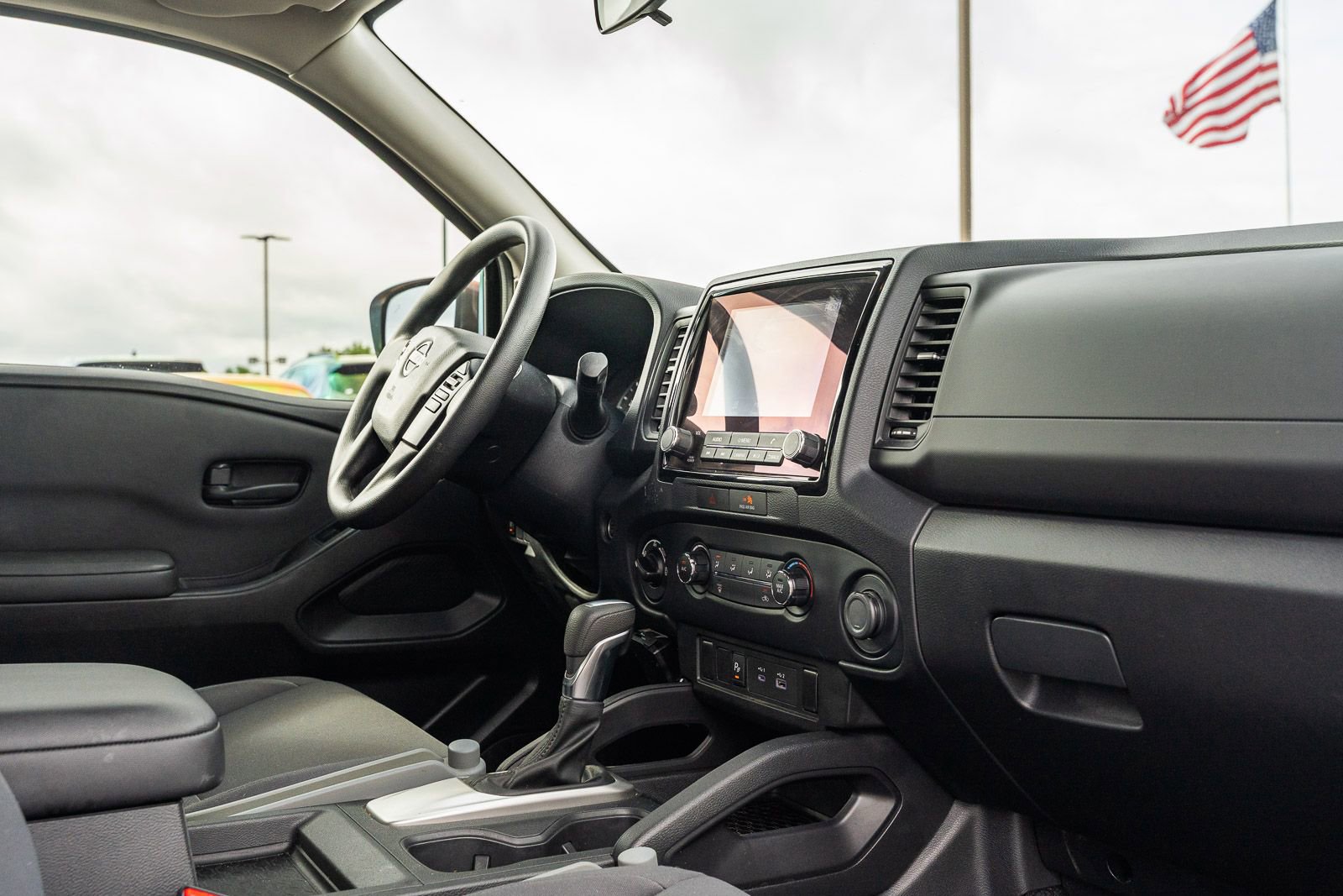 Used 2022 Nissan Frontier S w/ Technology Package AWD/4WD image 13