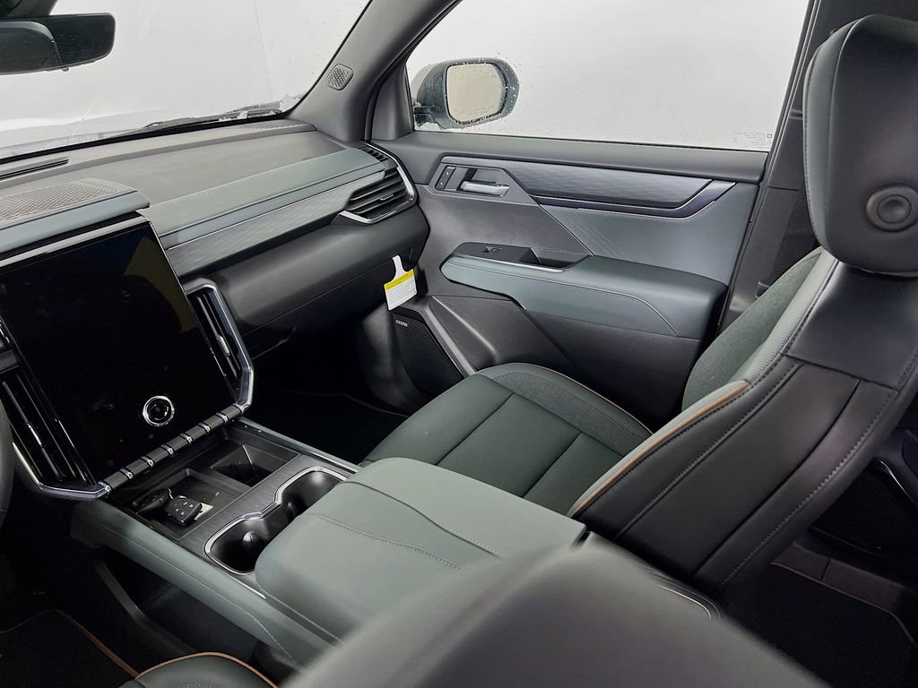 New 2026 GMC Acadia AT4 w/ Super Cruise Package image 24