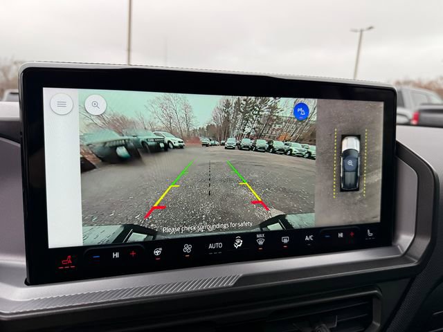 Used 2025 Ford Bronco Sport Badlands image 7