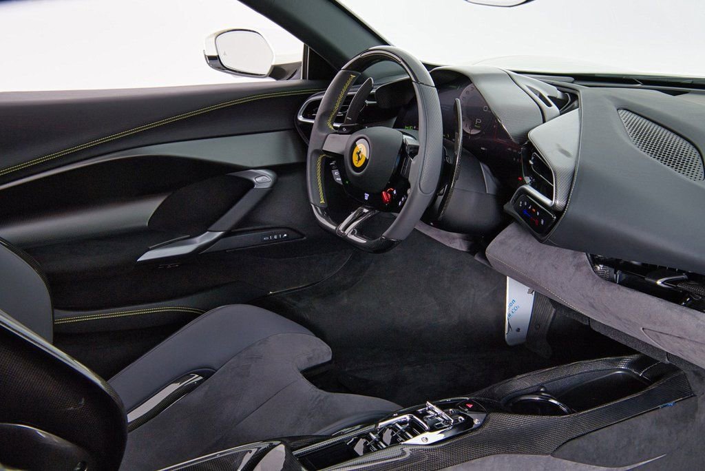 Used 2024 Ferrari 296 GTS image 18