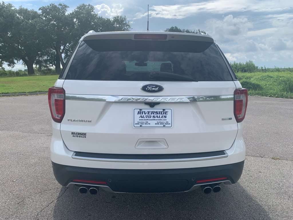 Used 2018 Ford Explorer Platinum image 6