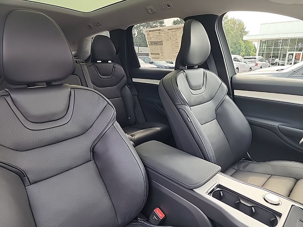 New 2026 Volvo EX90 Ultra AWD/4WD image 21